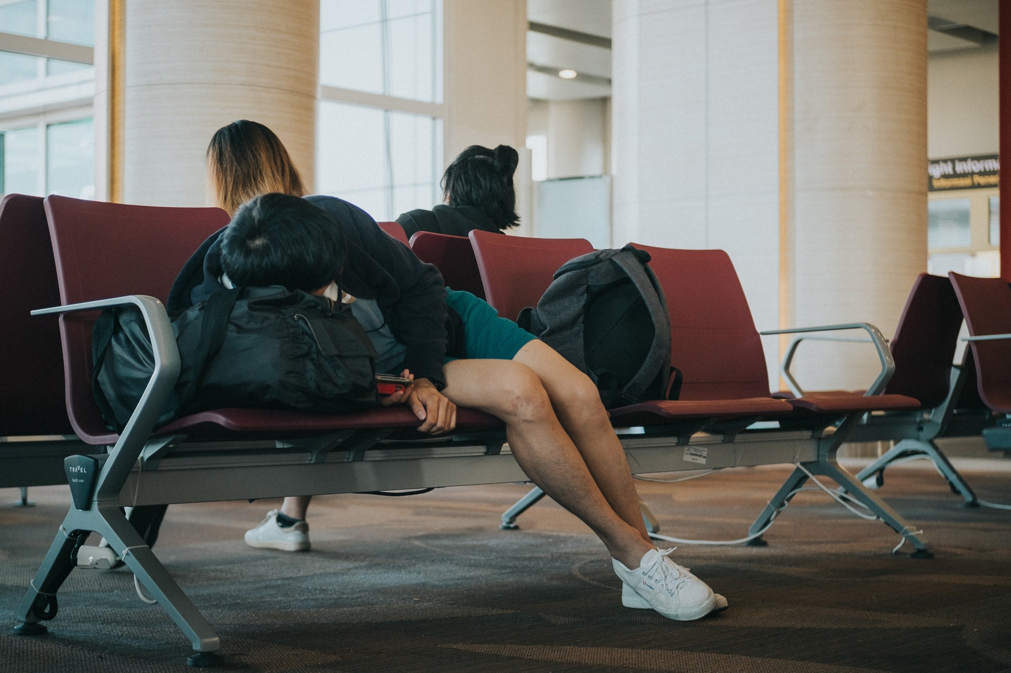 How do business travelers deal with jet lag?