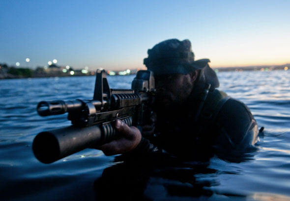 How do Navy SEALs handle 5 days and nights of Hell Week without sleep?
