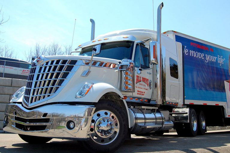 How truck drivers stay awake on long overnight drives